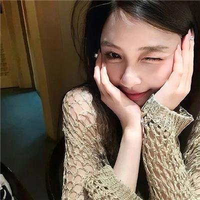 尼维尔内来的美女