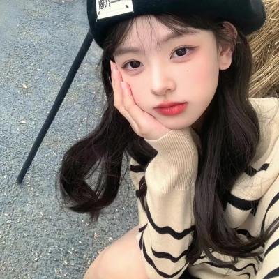 暗红